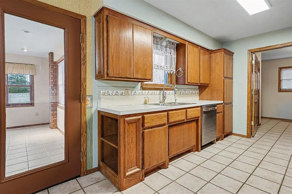 Photo 12 — 2358 County Road 1222, Blanchard, OK 73010