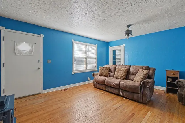 Photo 4 — 5941 NW 26th Street, Oklahoma City, OK 73127