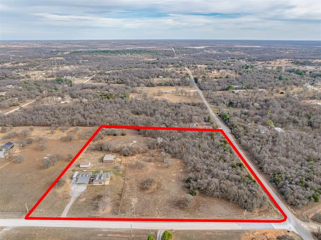 Photo 2 — 6001 Chloe Lane, Norman, OK 73026