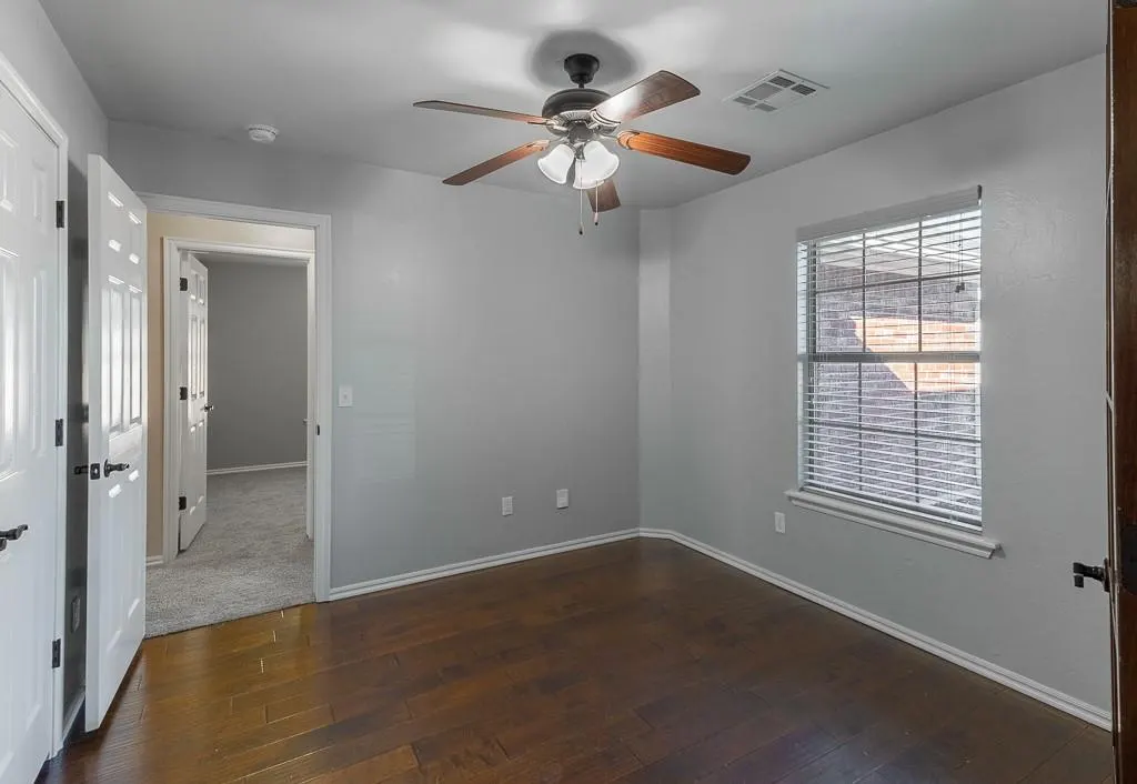 Photo 4 — 808 Canyon Drive, Yukon, OK 73099