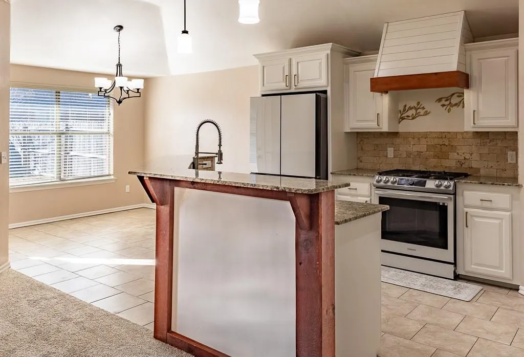 Photo 11 — 808 Canyon Drive, Yukon, OK 73099