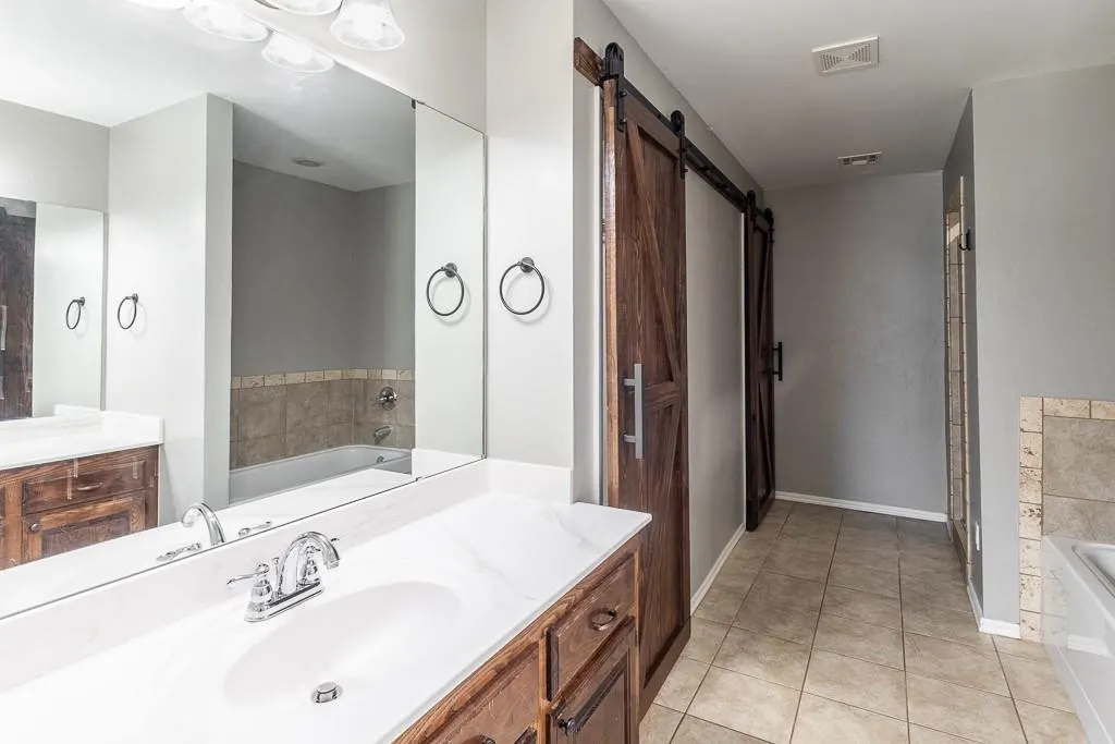 Photo 26 — 808 Canyon Drive, Yukon, OK 73099