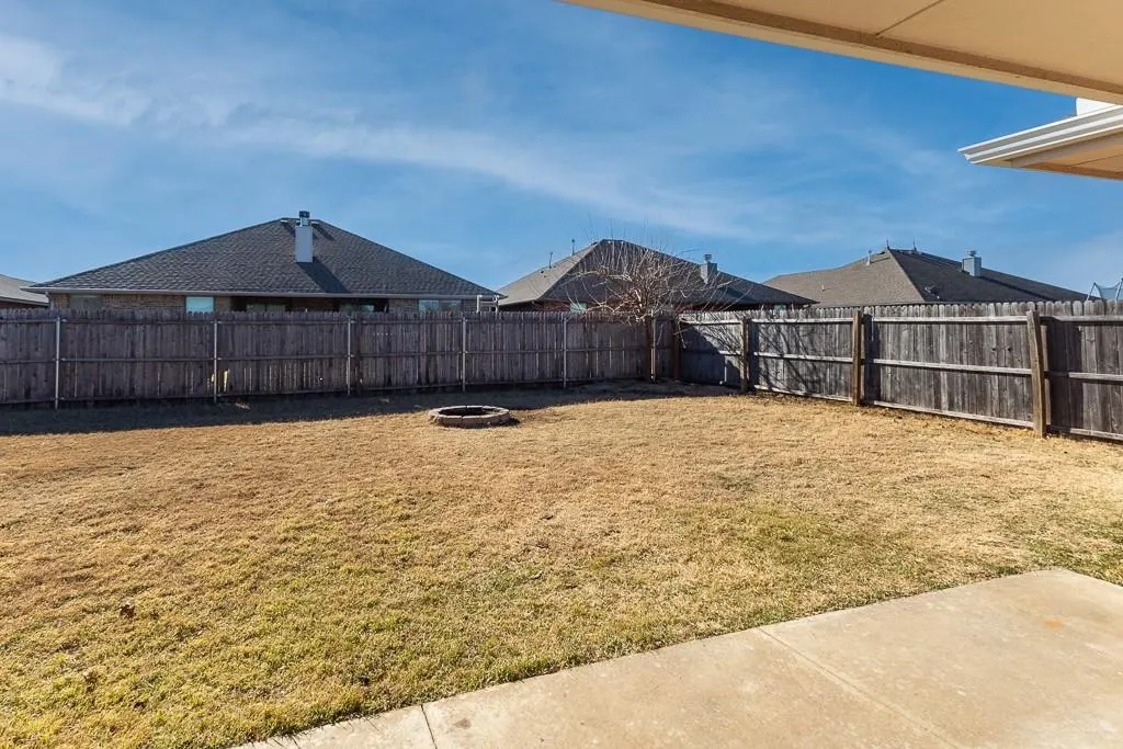 Photo 33 — 808 Canyon Drive, Yukon, OK 73099