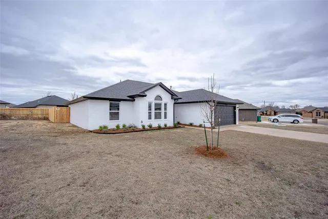 Photo 3 — 5008 SE 85th Street, Oklahoma City, OK 73135