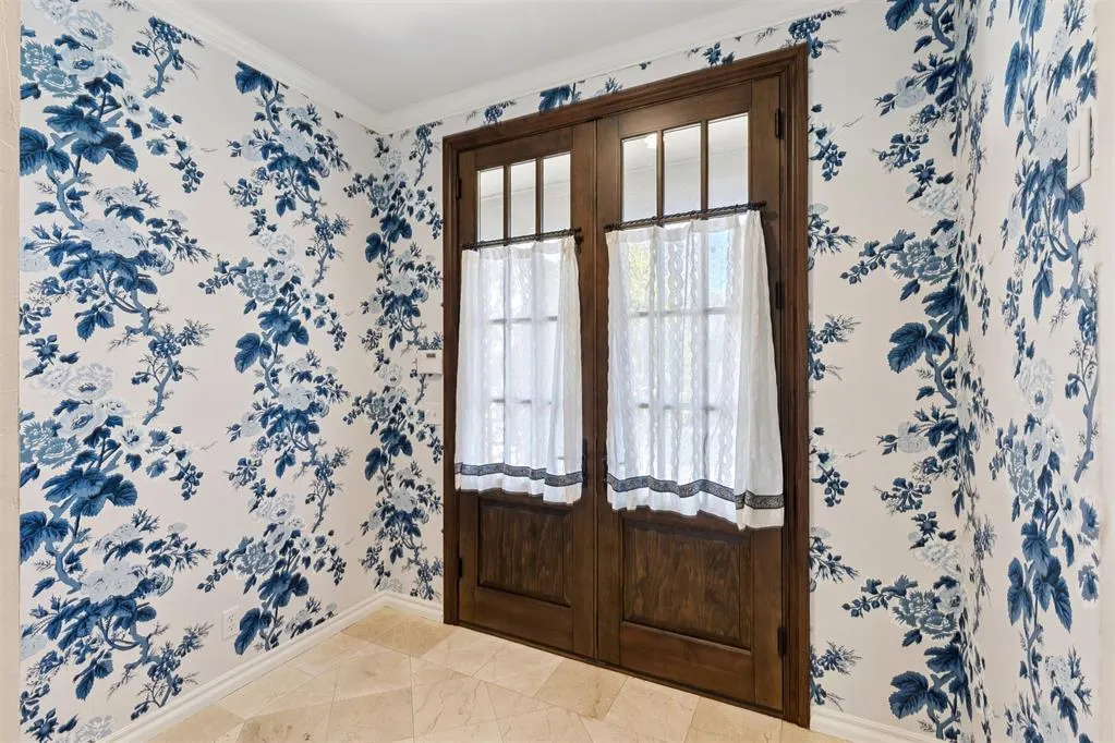 Photo 2 — 11300 Quail Creek Road 14, Oklahoma City, OK 73120