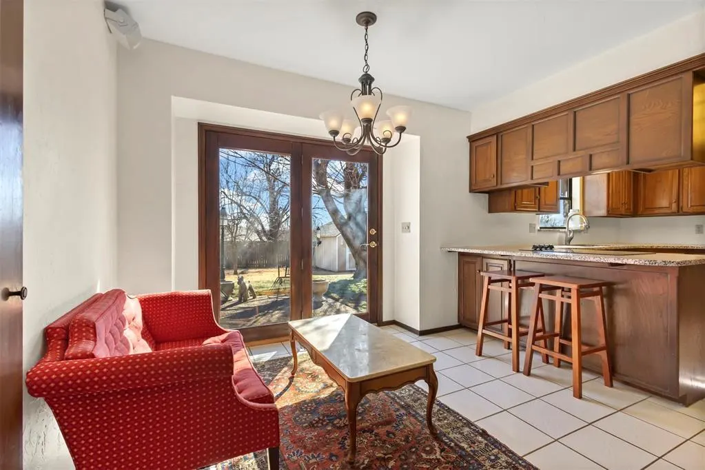 Photo 6 — 4404 Tamarisk Drive, Oklahoma City, OK 73120