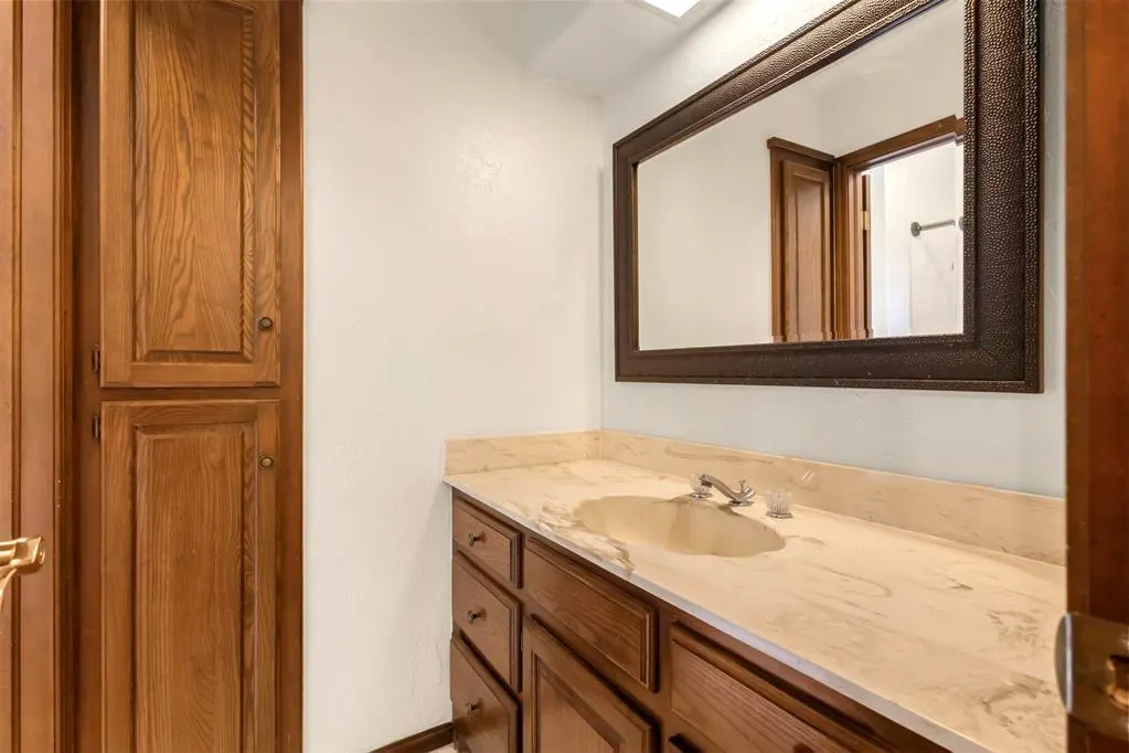 Photo 27 — 4404 Tamarisk Drive, Oklahoma City, OK 73120