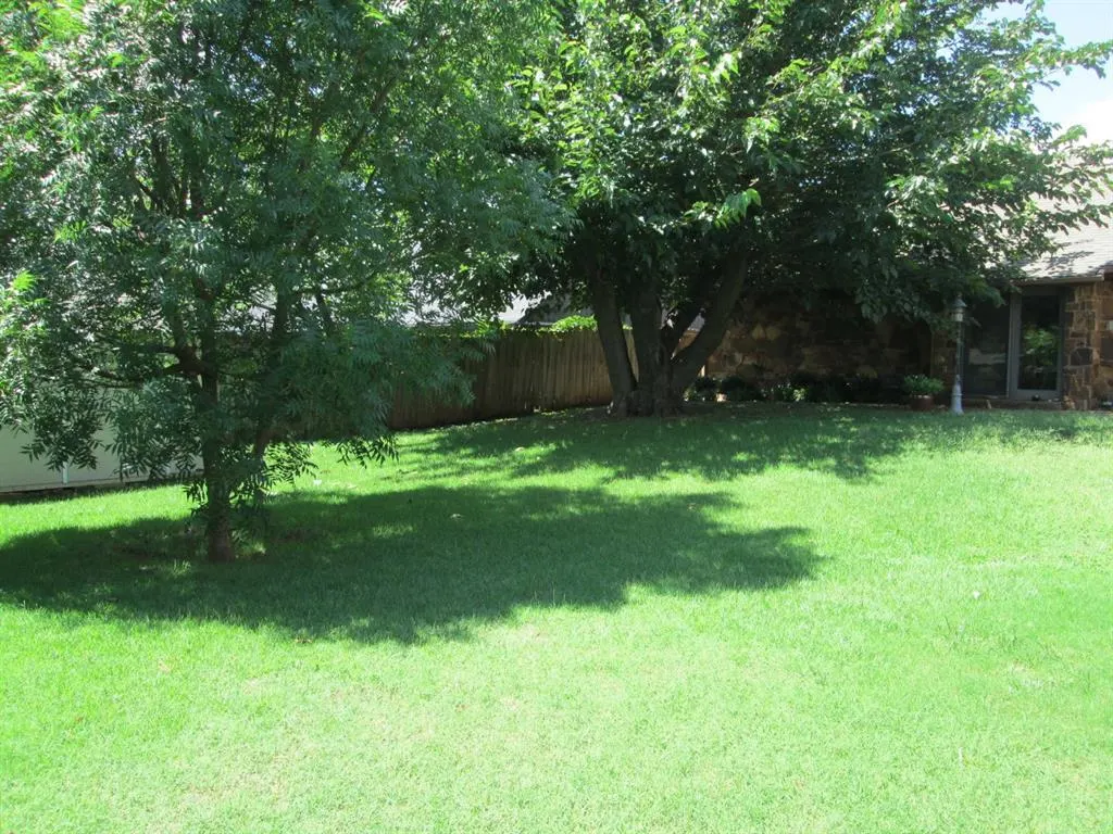 Photo 34 — 4404 Tamarisk Drive, Oklahoma City, OK 73120