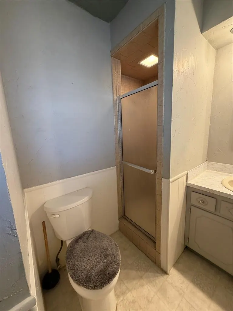 Photo 19 — 908 SW South Street, Minco, OK 73059