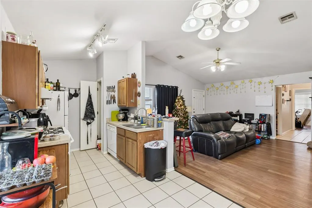 Photo 35 — 602 Welston Circle 604, Norman, OK 73071