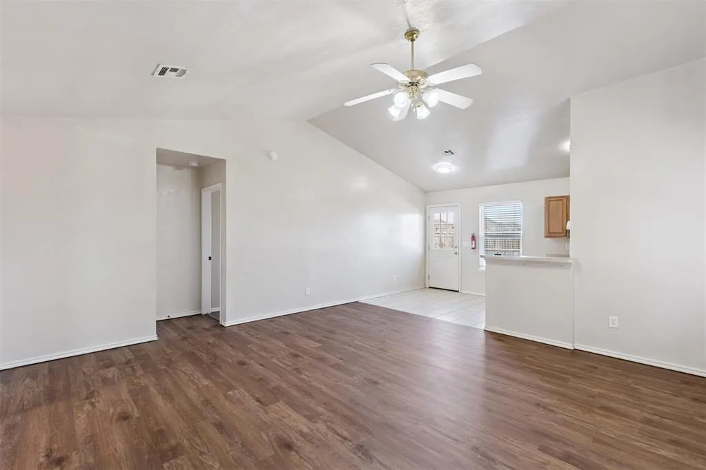 Photo 3 — 602 Welston Circle 604, Norman, OK 73071
