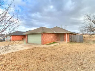 Sold home at 642 NW 110th Street