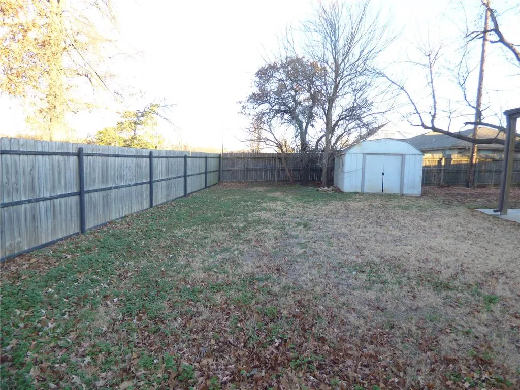 Photo 21 — 1214 N Westminster Road, Midwest City, OK 73130