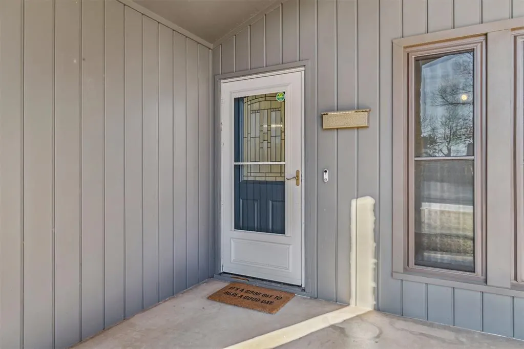 Photo 7 — 6705 N Barr Avenue, Oklahoma City, OK 73132
