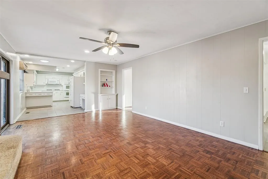 Photo 14 — 6705 N Barr Avenue, Oklahoma City, OK 73132
