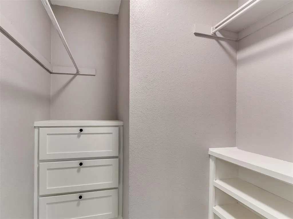 Photo 25 — 113 Woodbridge Circle, Edmond, OK 73012