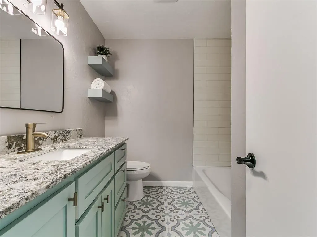 Photo 31 — 113 Woodbridge Circle, Edmond, OK 73012