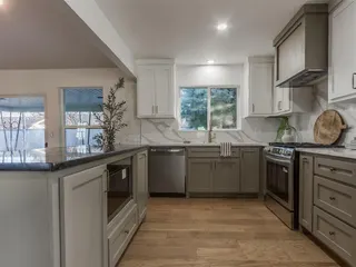 Sold home at 2608 Kings Way