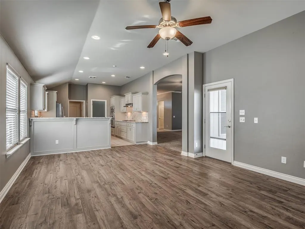 Photo 10 — 3805 Kings Canyon Road, Norman, OK 73071