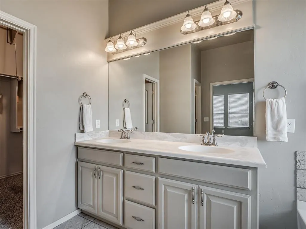 Photo 21 — 3805 Kings Canyon Road, Norman, OK 73071