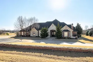 Sold home at 18266 Carlton Way