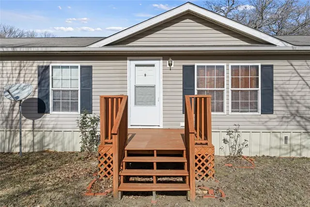 Photo 3 — 2900 Anshultz Road, Wilson, OK 73463