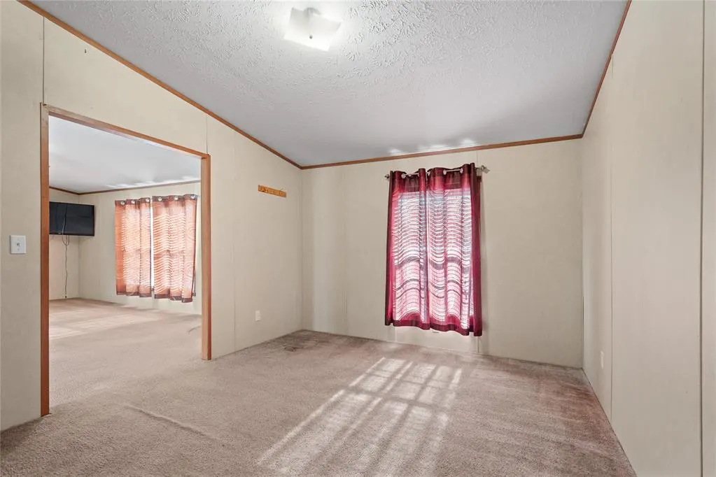 Photo 9 — 2900 Anshultz Road, Wilson, OK 73463