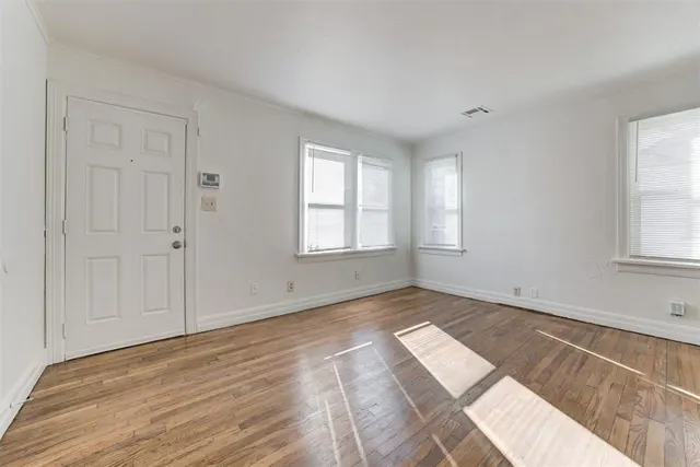 Photo 6 — 1329 NW 95th Street, Oklahoma City, OK 73114
