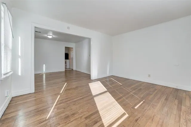 Photo 8 — 1329 NW 95th Street, Oklahoma City, OK 73114