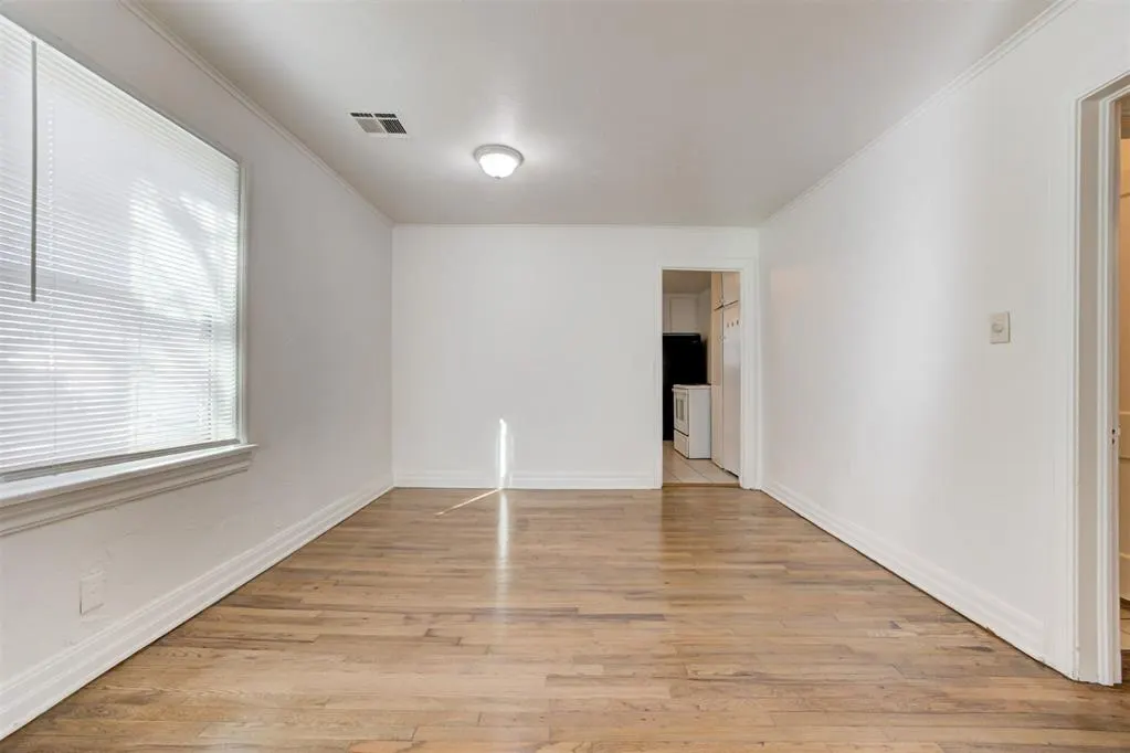Photo 9 — 1329 NW 95th Street, Oklahoma City, OK 73114