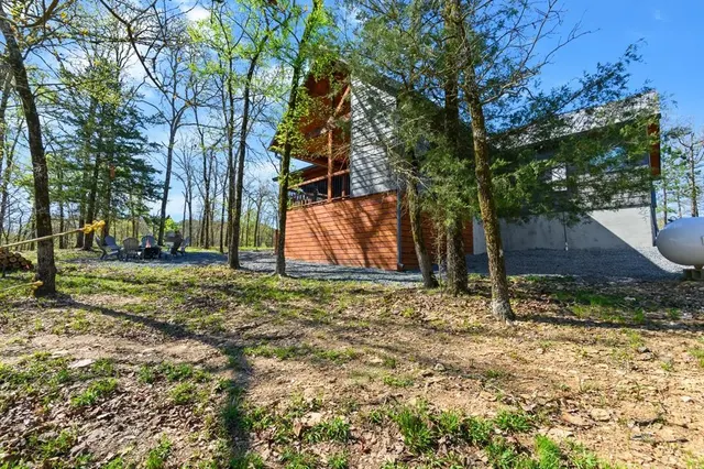 Photo 2 — 772 Hickory Post Road, Broken Bow, OK 74728