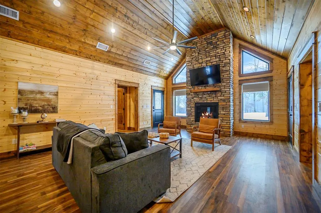 Photo 13 — 772 Hickory Post Road, Broken Bow, OK 74728