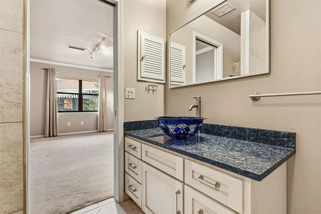 Photo 21 — 2529 NW 62nd Street 220, Oklahoma City, OK 73112