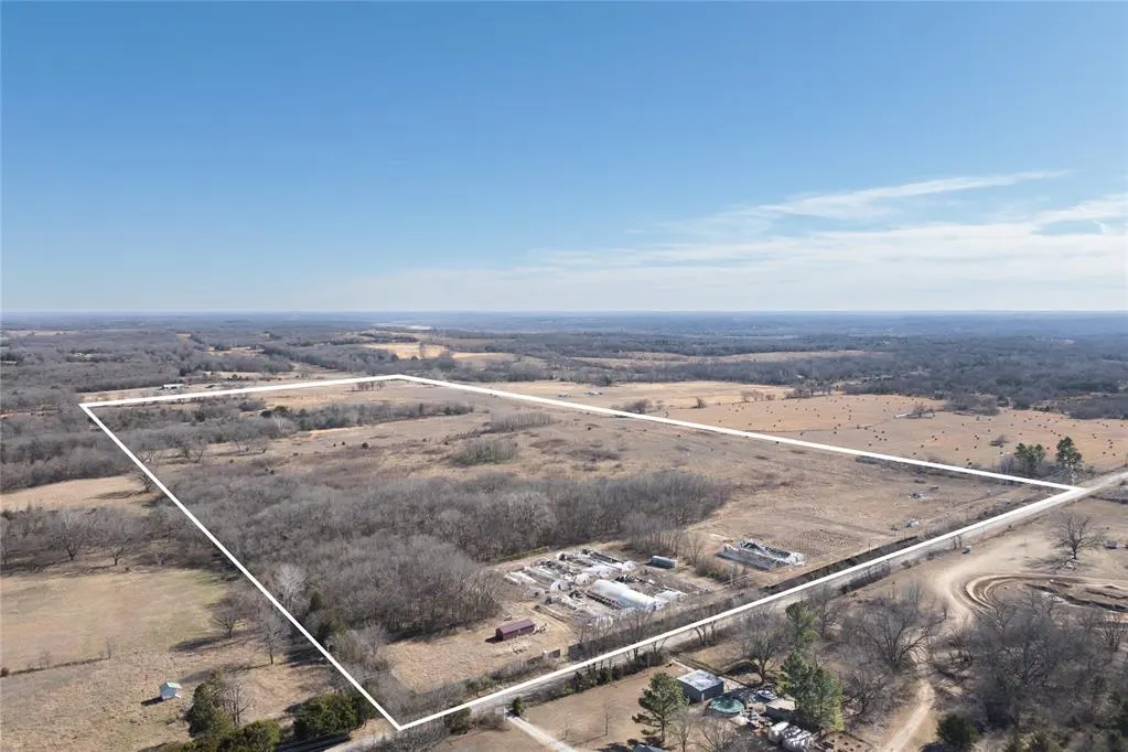 Photo 2 — 14356 N 3650 Road, Sasakwa, OK 74867