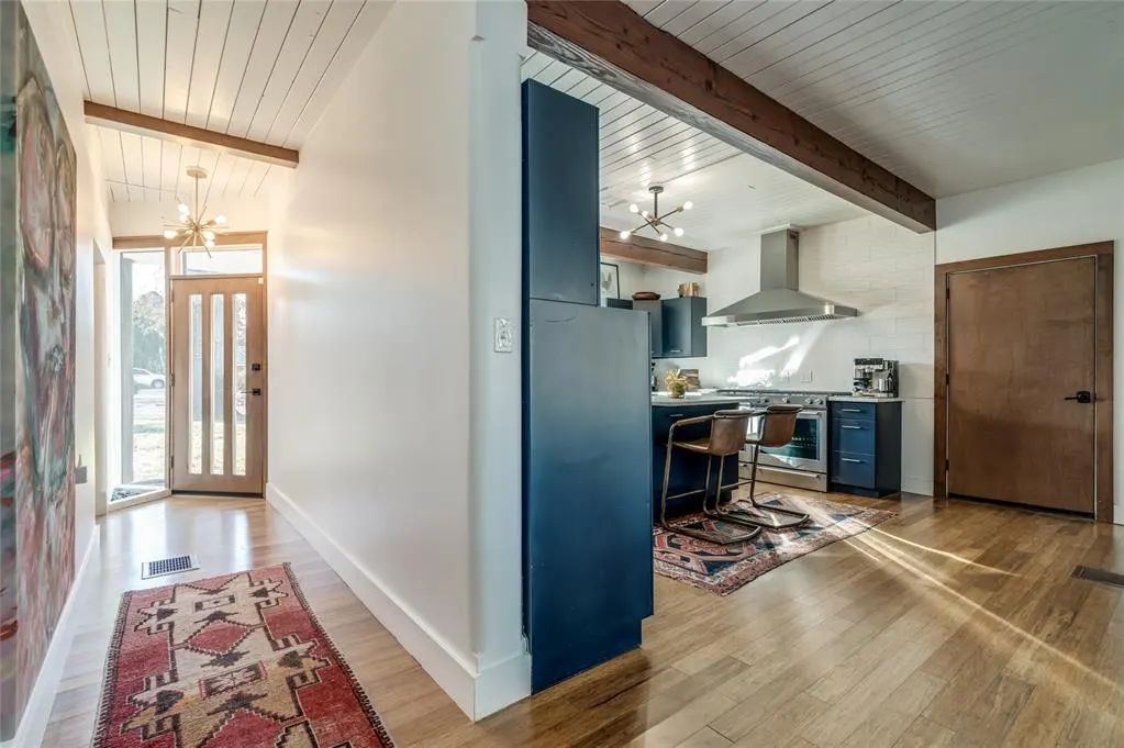 Photo 5 — 4800 Byron Place, Oklahoma City, OK 73112