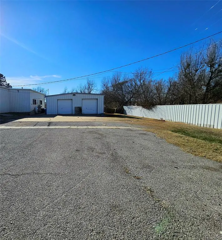 Photo 21 — 7415 SE 15th Street, Midwest City, OK 73110