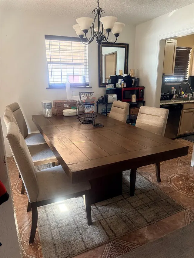 Photo 2 — 715 SE 61st Street, Oklahoma City, OK 73149