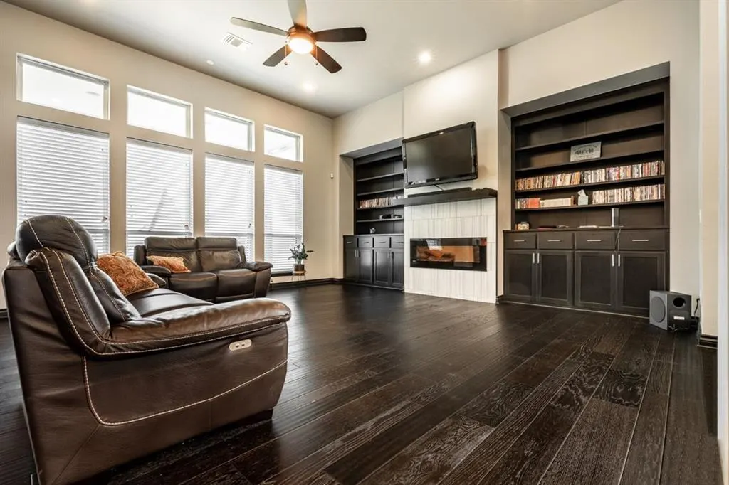 Photo 4 — 210 Sonora Lane, Norman, OK 73069