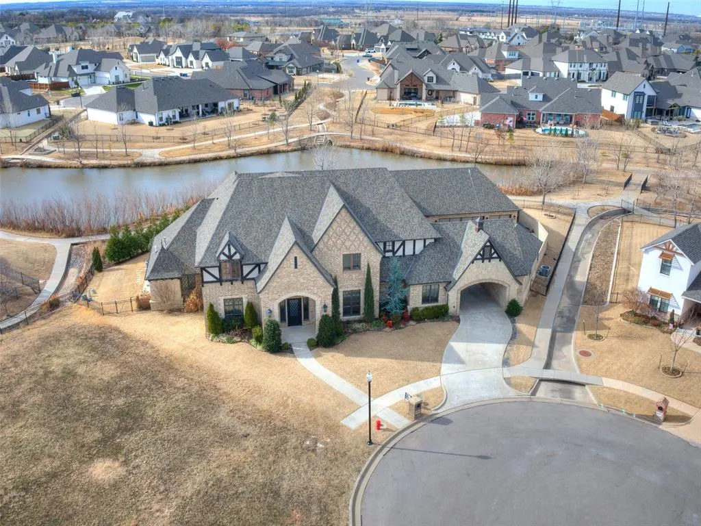 Photo 4 — 4226 Moorgate Court, Norman, OK 73072