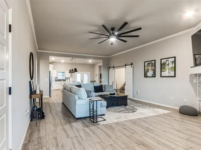 Photo 2 — 8605 NW 77th Place, Oklahoma City, OK 73132