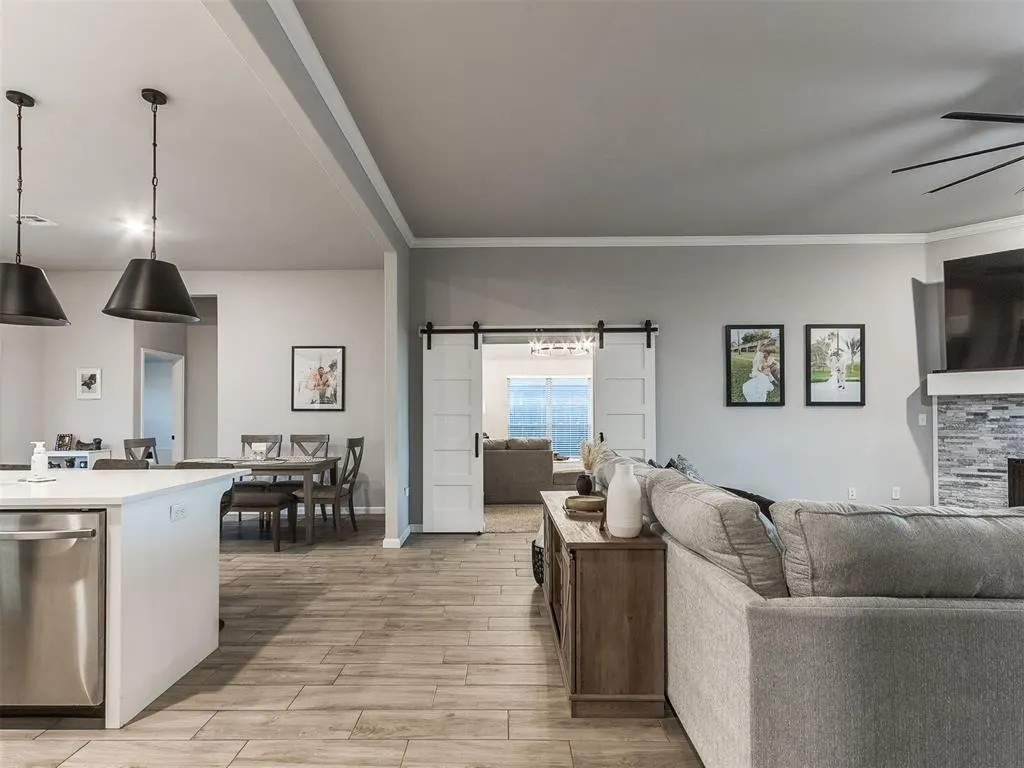 Photo 8 — 8605 NW 77th Place, Oklahoma City, OK 73132