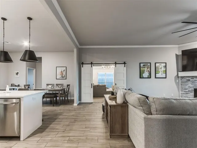 Photo 8 — 8605 NW 77th Place, Oklahoma City, OK 73132
