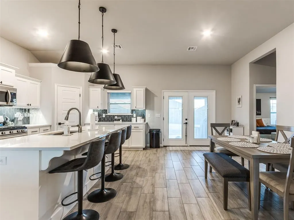 Photo 9 — 8605 NW 77th Place, Oklahoma City, OK 73132