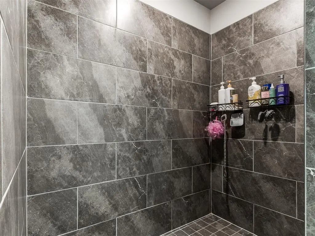 Photo 26 — 8605 NW 77th Place, Oklahoma City, OK 73132