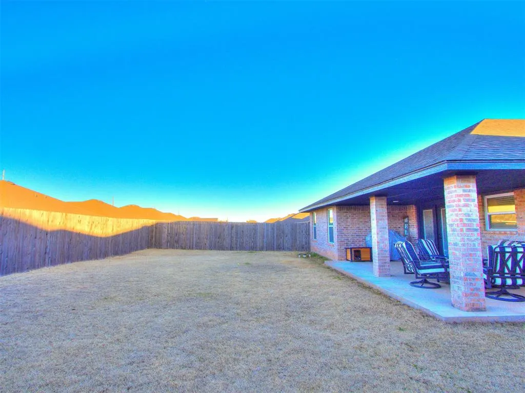 Photo 47 — 8605 NW 77th Place, Oklahoma City, OK 73132