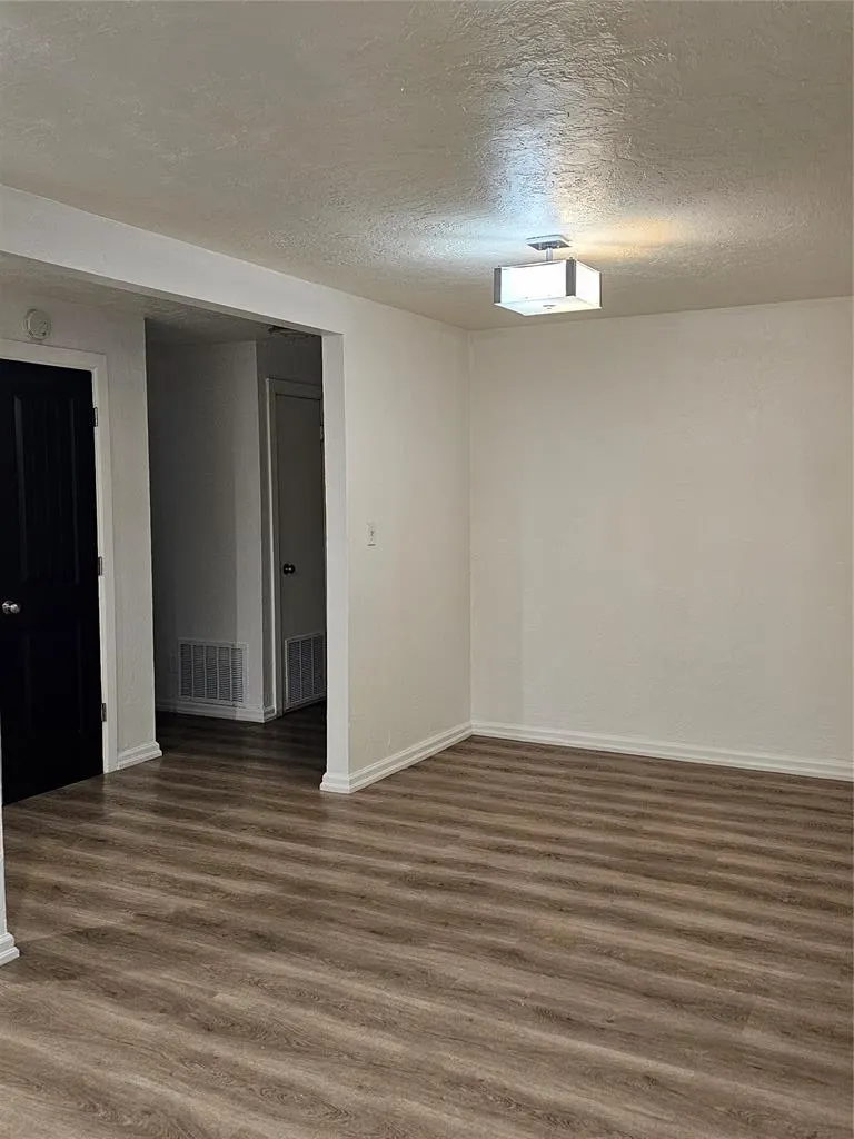 Photo 10 — 1222 Camden Way, Norman, OK 73069