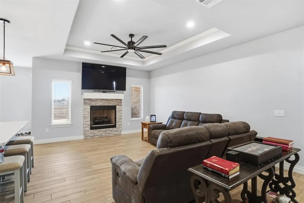 Photo 8 — 2112 Longhorn Trail, Altus, OK 73521