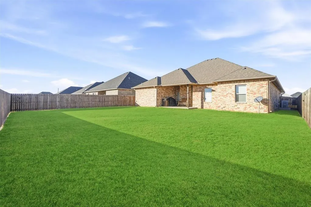 Photo 39 — 2112 Longhorn Trail, Altus, OK 73521