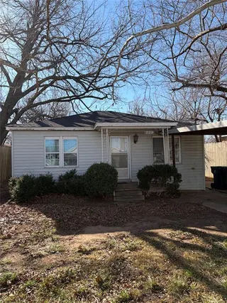 Sold home at 220 SE 53rd Street