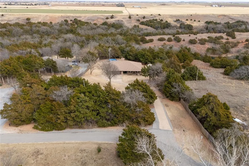Photo 31 — 10343 N 2432 Circle, Weatherford, OK 73096
